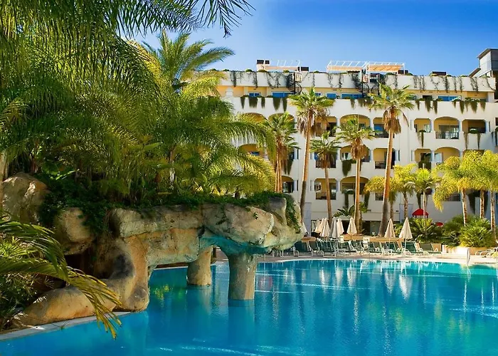 Guadalpin Residences